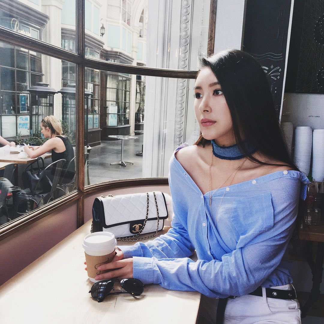 zhilan_li's tweet photo. Sometime I was alone. . . 😌 https://t.co/mV257GJtyc