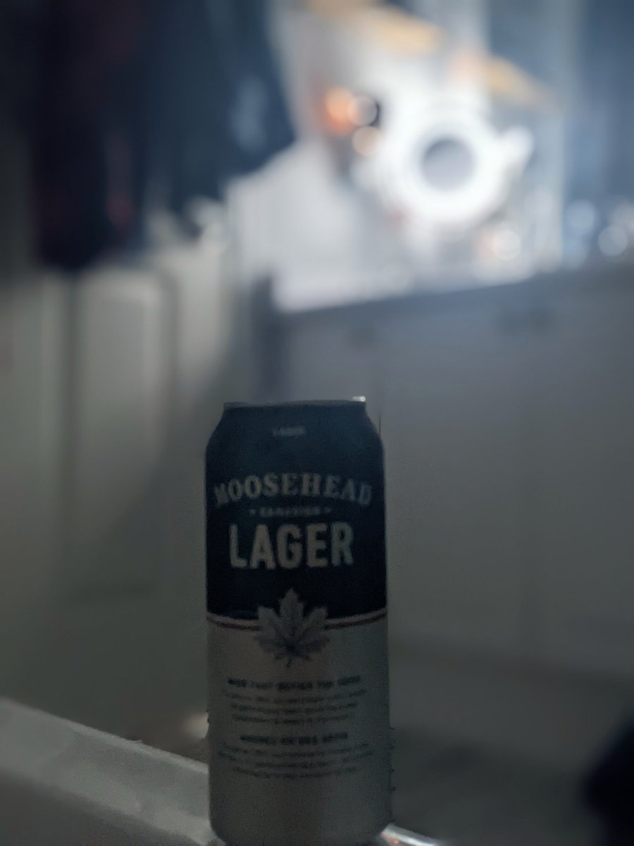 warmpete's tweet image. When the kids are home shower beers only, but when at the grandparents it's beer and a bath time. Stay thirsty my fellow parents #dadlife