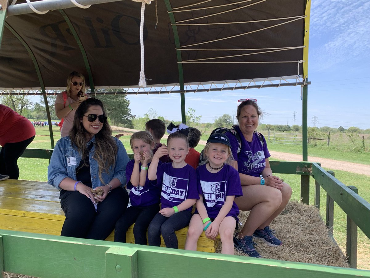 Our Field Trip to the Oil Ranch was PHENOMENAL! We were blessed with perfect weather, and we were full of joy to be together and having fun! <a href="/popepanthers/">🅟🅞🅟🅔  🅟🅐🅝🅣🅗🅔🅡🅢</a>