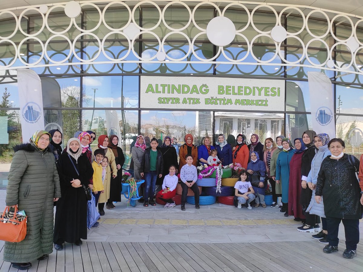 PURSAKLARAKKADN's tweet photo. Rotamız  Başkentimiz Ankara olsun.

🔴 Sıfır Atık Merkezi 

Tarihi yerlerin ziyaretini gerçekleştirdik.
#CennetVatanim
#TurizmHaftası 
@aysekesir 
@hatice_cakmak_
@Perihan0662 https://t.co/CEL6CyxmYa