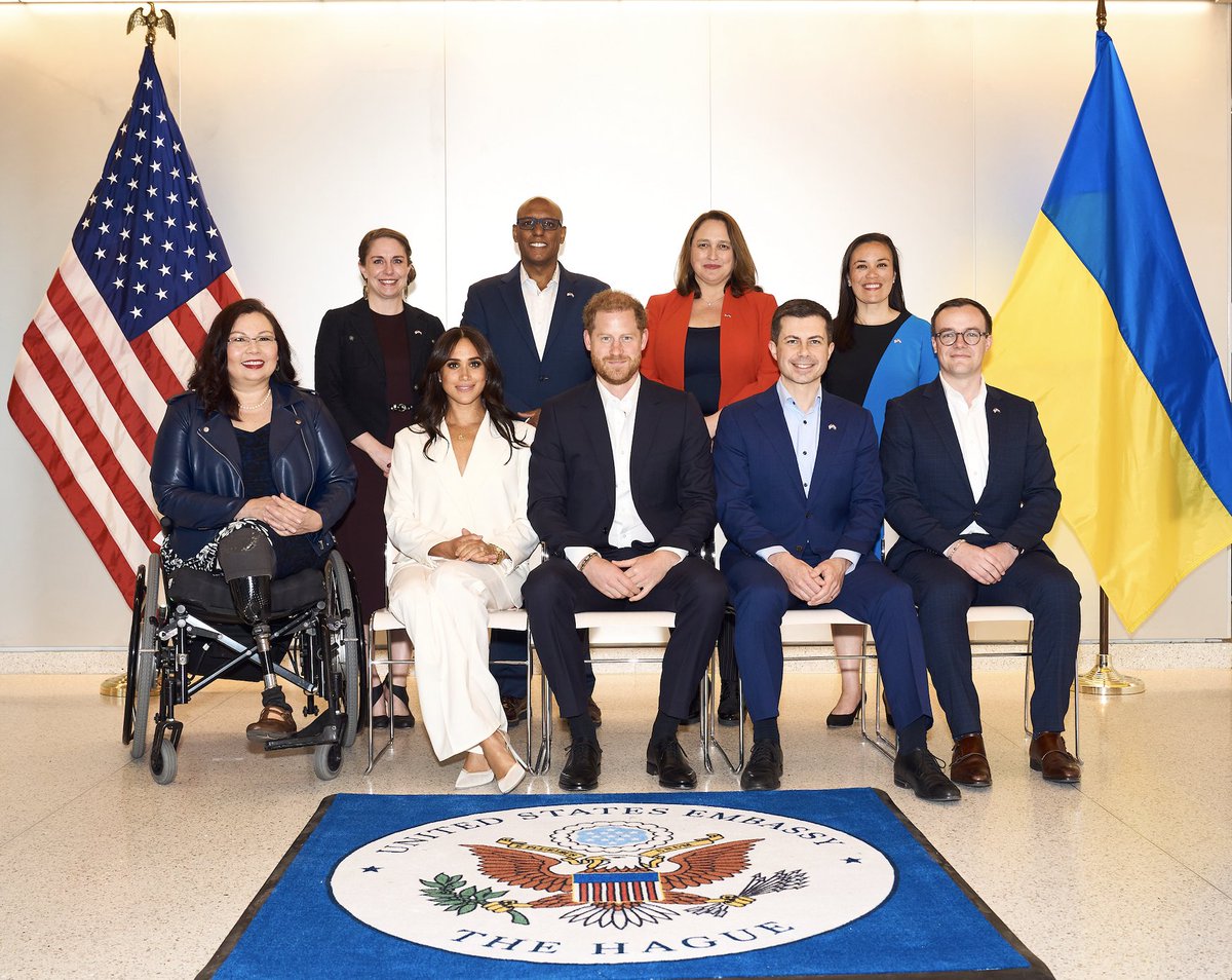 scobie's tweet photo. The @WhiteHouse and @WeAreInvictus have shared photos of the Sussexes with the US presidential delegation (including @PeteButtigieg and @SenDuckworth) here at @InvictusGamesNL. They were taken at a welcome event for #TeamUS and #TeamUkraine hosted at The Hague's US Embassy today. https://t.co/mctEL0Oqzl