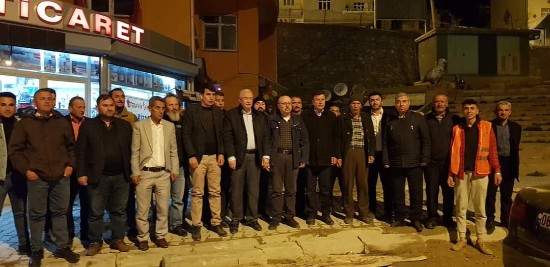 📍 SARIVELİLER - MERKEZ CAMİİ

Bugün de AK Parti Sarıveliler İlçe Gençlik Kolları Teşkilatımız ve İl Başkanımız <a href="/caglayanabidin/">Abidin Çağlayan</a> ve yönetim kurulu üyeleriyle Sarıveliler ilçemizde ki Merkez Camii cemaati ile teravih sonrası "ÇAY BİZDEN SOHBET SİZDEN DİYEREK" bir araya geldik.