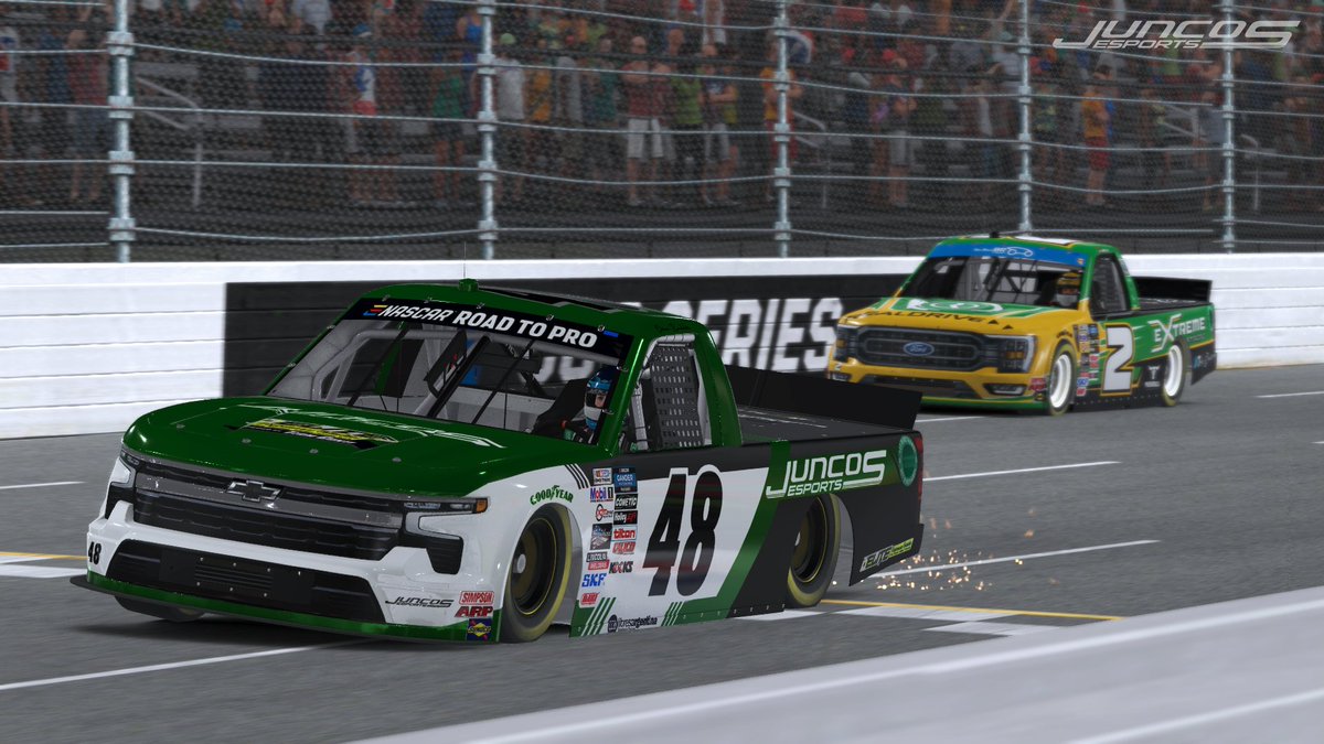 #VCe - 🏆🏆🏆🏆

▶️ ROUND 4 - MARTINSVILLE 

🇺🇸 @rondo_48 won 4 of 4 races in the VCe Truck Series! 😎

🇦🇷 ¡Octavio ganó 4 de 4 carreras en la VCe Truck Series! 🔥

Next Round: Bristol DIrt. 😉

¡Reviví la carrera! 🎥
youtube.com/watch?v=lGcQip…

#GoJuncos #GoGreen