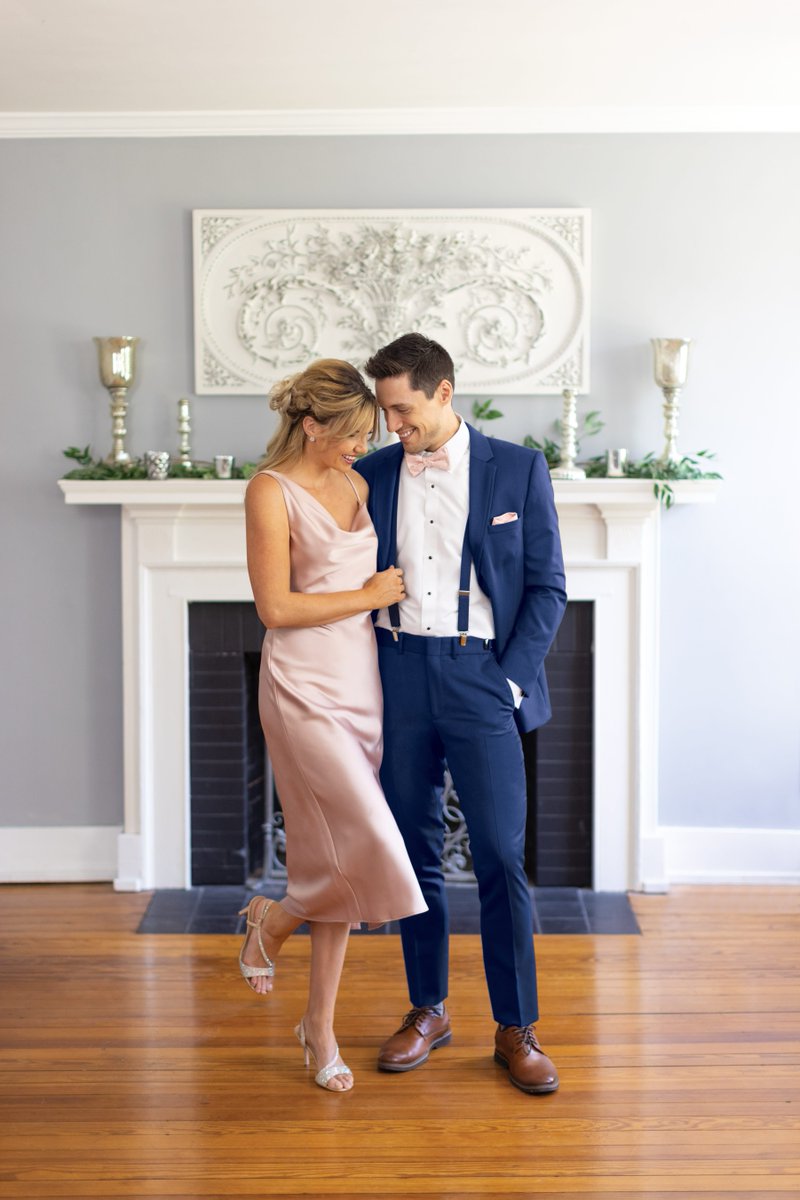 Make every event special⭐ this season

Choose from hundreds of looks that you and your partner will love😍 (link in bio)

#ISWMenswear #MensFashion #Formalwear #Businesswear #DFWFashion #Suits #Wedding #Tuxedo #DFW #Dallas #Menswear #SpringFashion #SpringWeddings #WeddingSeason