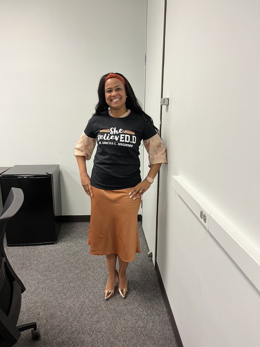 Samuel8Mark's tweet photo. Congratulations to my friends for successfully completing their doctoral journeys. I am so proud of each you. Job well done Dr. @AngelWilson36 Dr. @DanitraArredon1 Dr. @michael_love2. #UTCSP29 https://t.co/1HT2YLPJHT