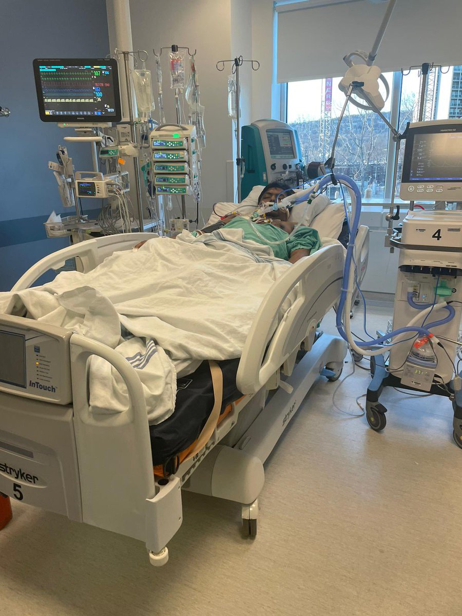 anki135's tweet photo. Yash Patel is suffering form #Kidney_Cancer in #canada &amp; Admitted in ICU. His parents Need #urgent help for VISA proceedings. Please help🙏🙏

@CitImmCanada @SeanFraserMP @PradyumanJhala @PMOIndia @narendramodi @DrSJaishankar @_apoorvasri @Ajaybis @CanadainIndia @HCI_Ottawa https://t.co/SmEsMCvfFz