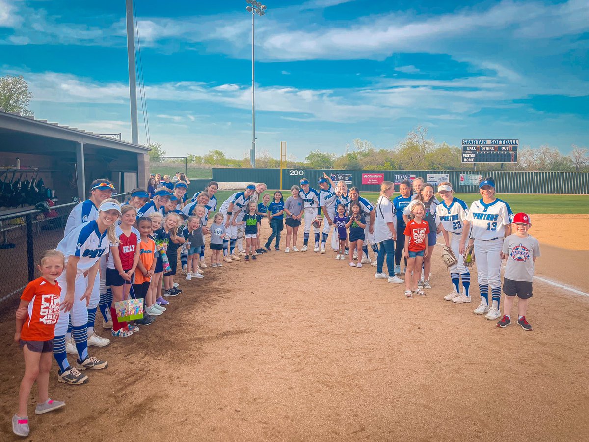 CHSSpartanSB's tweet photo. A perfect game by Kylie Barnes, a two run bomb by Jalynn Vasquez all in front of a crowd of future Spartans. Our BYA night was a huge success, thanks for all of the support. Bring that support next Friday for the district championship, details TBD.  @CHSSpartans @BurlesonSports https://t.co/IqDtyBRPqO