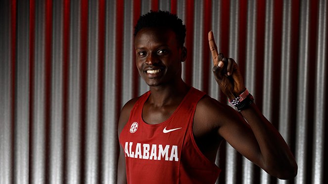 ELIUD KIPSANG! The Crimson Tide distance ace wins the Bryan Clay Invitational 1,500 meters with a NEW COLLEGIATE RECORD, going 3:33.74!!!

#BamaDistance | #ChampionshipSchool | #RollTide