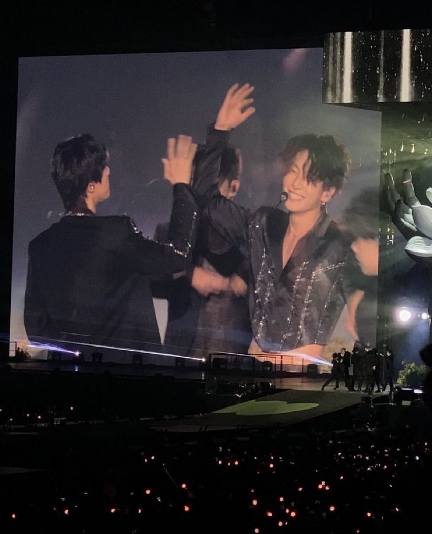 ilecsn's tweet image. HIS SMILE