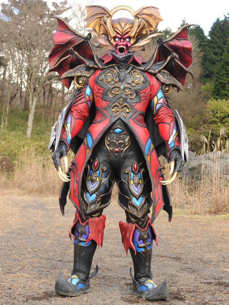 バットファンガイア（復活） 登場作品:仮面ライダーキバ 能力
