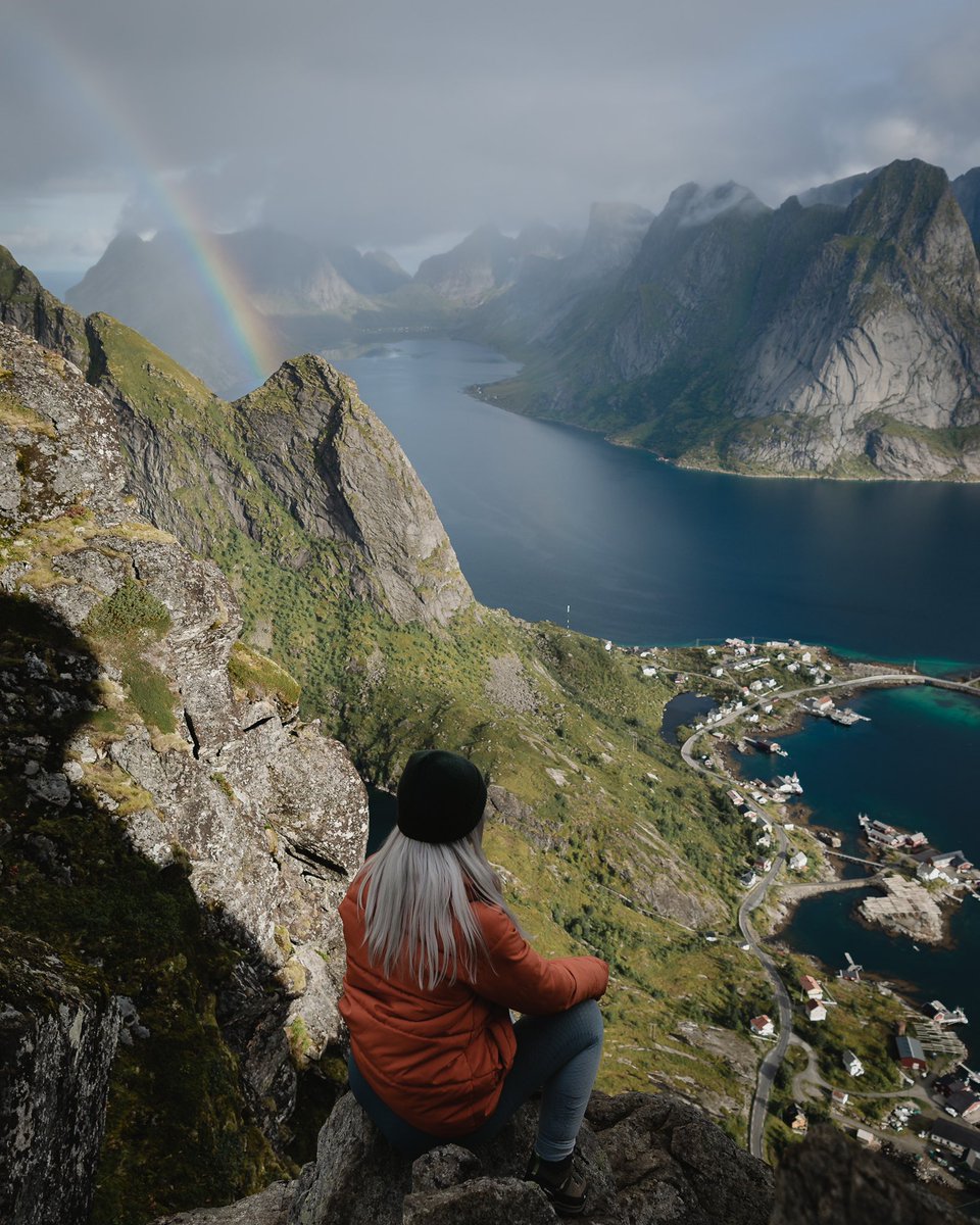 GM gang🤗 reminiscing on colder days in northern Norway while I’m on the beach in Bali dripping🥵 
#NFTCommmunity #WomenInNFTs #nftphotography
