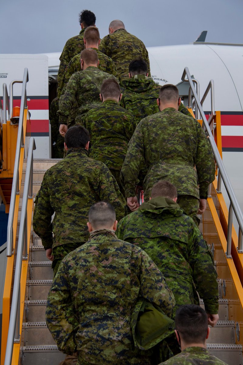 RCAF_ARC's tweet photo. We salute the CAF personnel deploying on Op REASSURANCE, who have left today onboard a CC-150 Polaris bound for Poland 🇵🇱 to assist with assessing and responding to the needs of Ukrainian 🇺🇦 refugees. Safe travels as you embark on such important work. https://t.co/S3VNU6des4