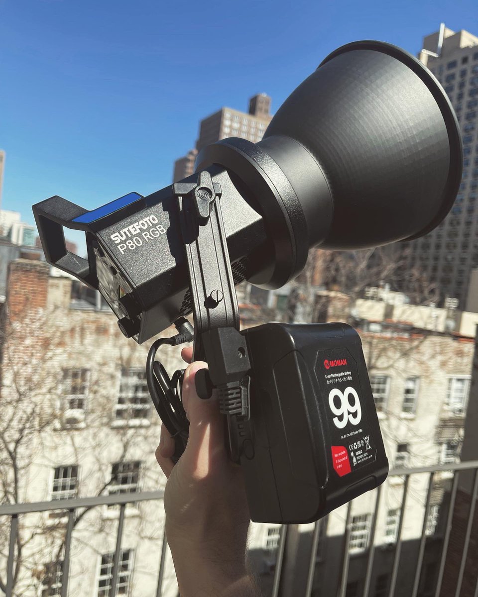 CineTester's tweet photo. CineTested the @SuteFoto P80RGB Bowens Mount LED.Super-bright, compact and durable. You can hang this light anywhere!
OVERALL RATING 5/5
#CineTester #LensCulture #DTap #Filmmaking #CameraGear #FilmSet #Cinematography  #Moviemaking #ProductTesting #FilmToys #IndieFilm   #sutefoto https://t.co/VIQOQCnygX
