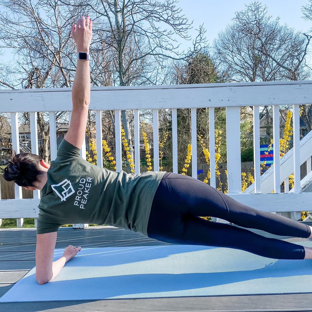 PeakerSisters's tweet photo. Happy Flex Friday! I worked out today for the first time in a few weeks. I did 2 miles on the treadmill for #Run42ForSam and then Ignite M3S1. It was a good first day back and a good way to start the weekend after a crazy work week!
@MyPeakChallenge @SamHeughan #mypeakchallenge https://t.co/IgNBtiErwS