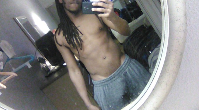 Long day ....long dick https://t.co/TfHggdRe55