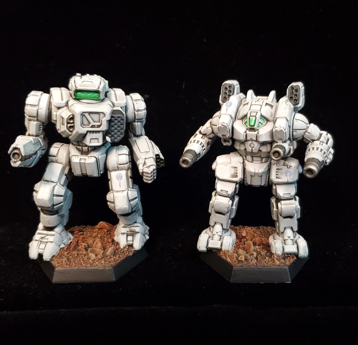 crankyOldGam3r's tweet photo. Comstar 1st Comguards! #battletech #battlemech #mech #mecha #comstar #comguard #innersphere #battletechpaintingandcustoms #battletechpainting #mechwarrior #paintingbattletech #battletechuniverse https://t.co/sVRdOuEk25