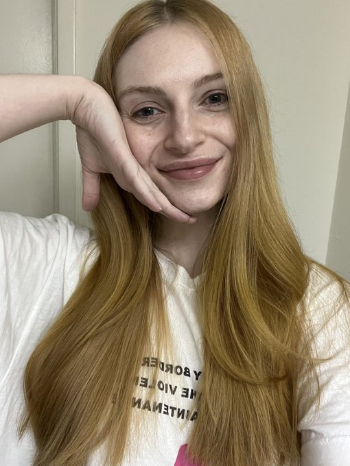 airwrap acquired and baby is happy https://t.co/1gIQSdfbwe