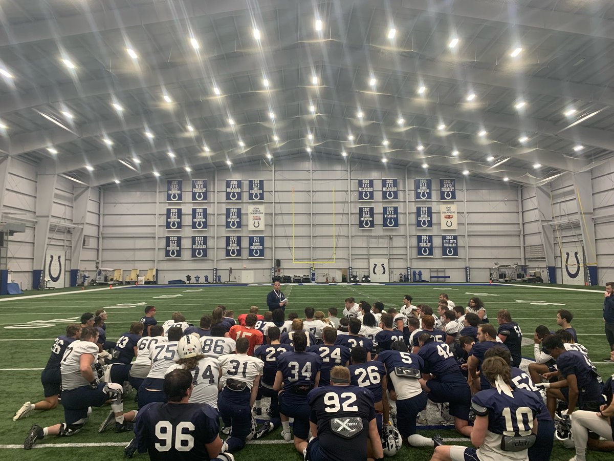 CoachU_BSU's tweet photo. Surprise @ButlerUFootball practice @Colts thanks to @ButlerUBaseball alum Jeff Brown for making this happen!  #TheButlerWay https://t.co/yqpgkafuGN