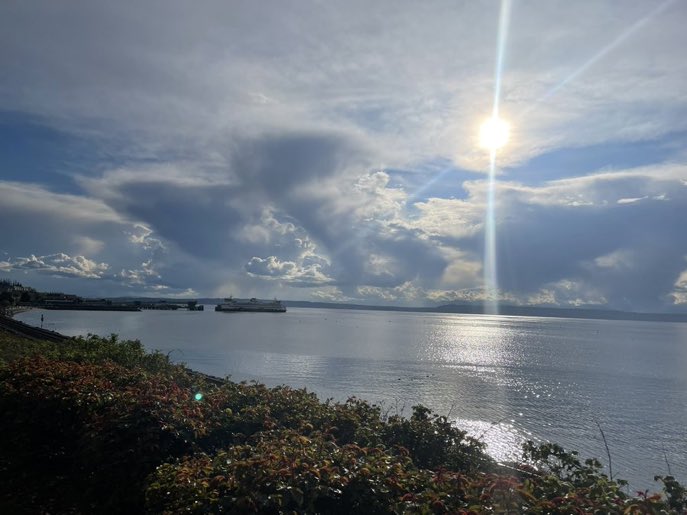 cssicomputerman's tweet image. I saw this picture and love it. I don’t know where it was taken. I just thought it would be good to post it for everyone to enjoy.