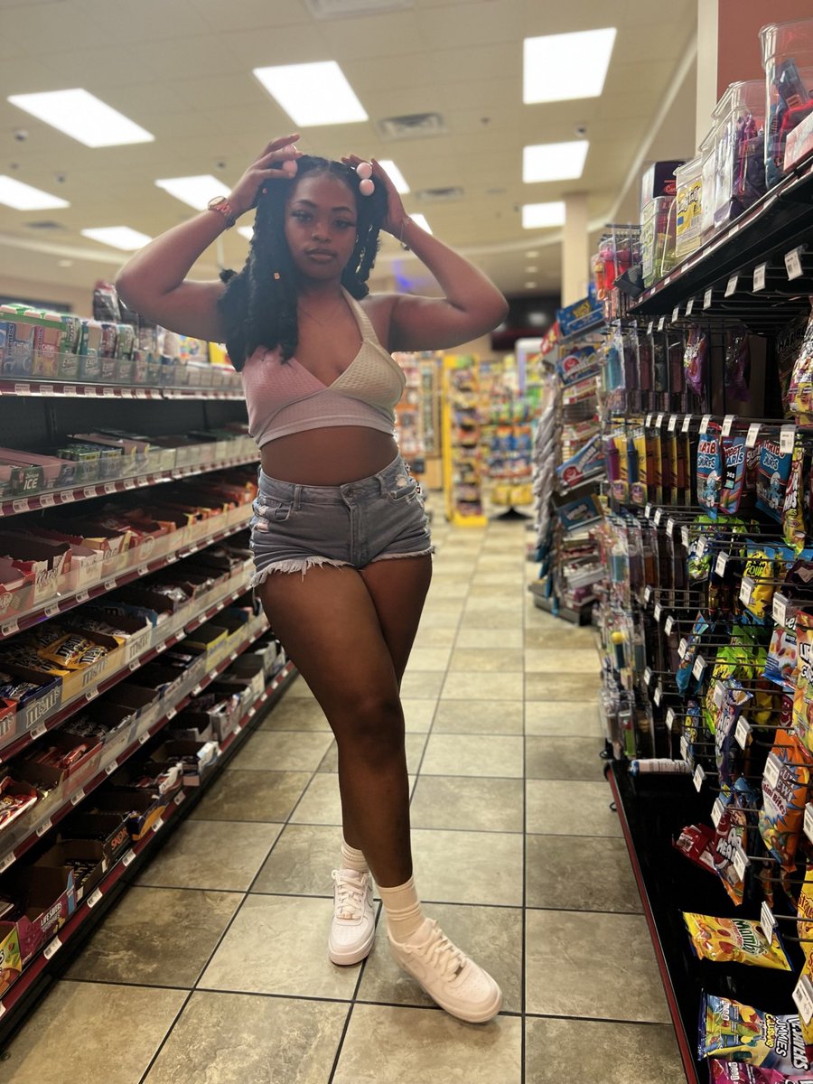 _youngin_ke's tweet photo. Sweet like candy 🤪🍭 https://t.co/NOb0RyAAj8