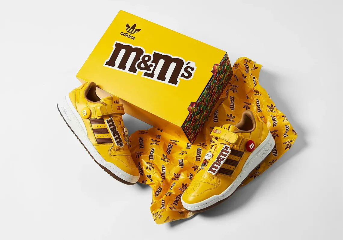 SneakerNews's tweet photo. These M&amp;M x adidas Forum Lows are finally releasing 👀 
Store List: https://t.co/CDm044MYQi (photo via @endclothing) https://t.co/6aXof7v7zz