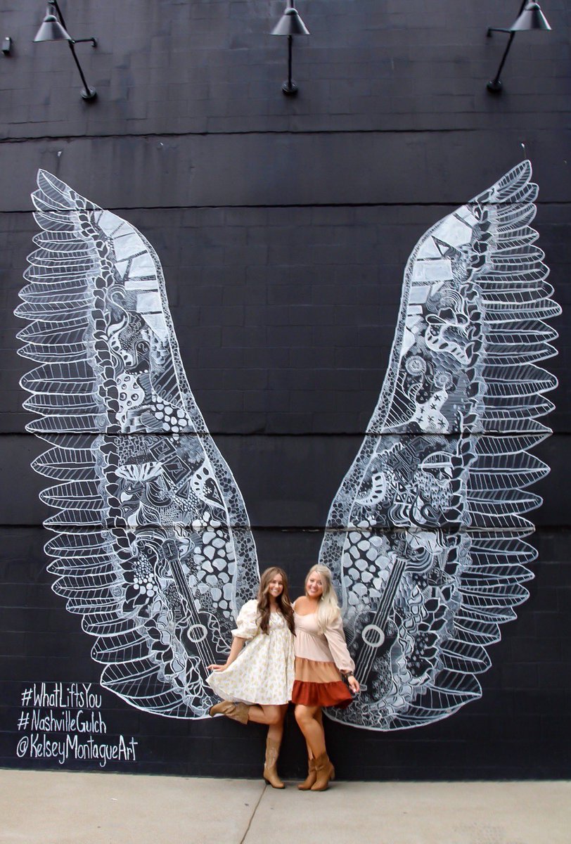 A day of many photo ops. Obligatory wing shot. Save this location for your next Nashville trip. #whatliftsyou #nashvillegulch #nashvillewings #nashville #nashvilletennessee #girlstrip