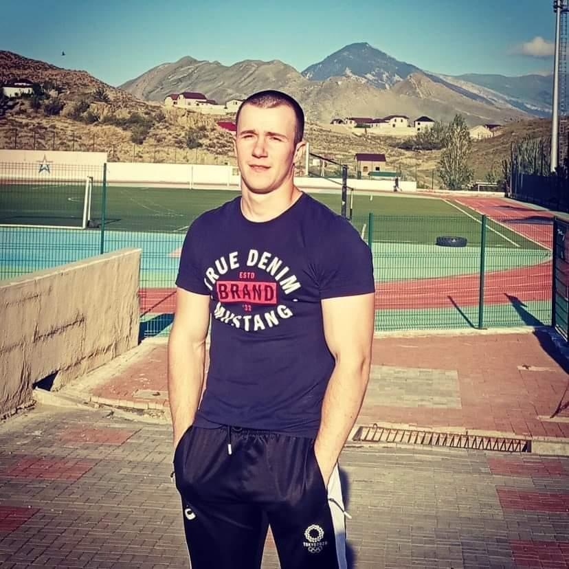 RALee85's tweet photo. Junior Sergeant Vladimir Kobyshev served with the GRU/GU's 346th Spetsnaz Brigade. He was reportedly killed in Mariupol on March 16.
https://t.co/lVmv1ZhOd1
https://t.co/fGYzGOOQXS https://t.co/rYjG0XNzcb