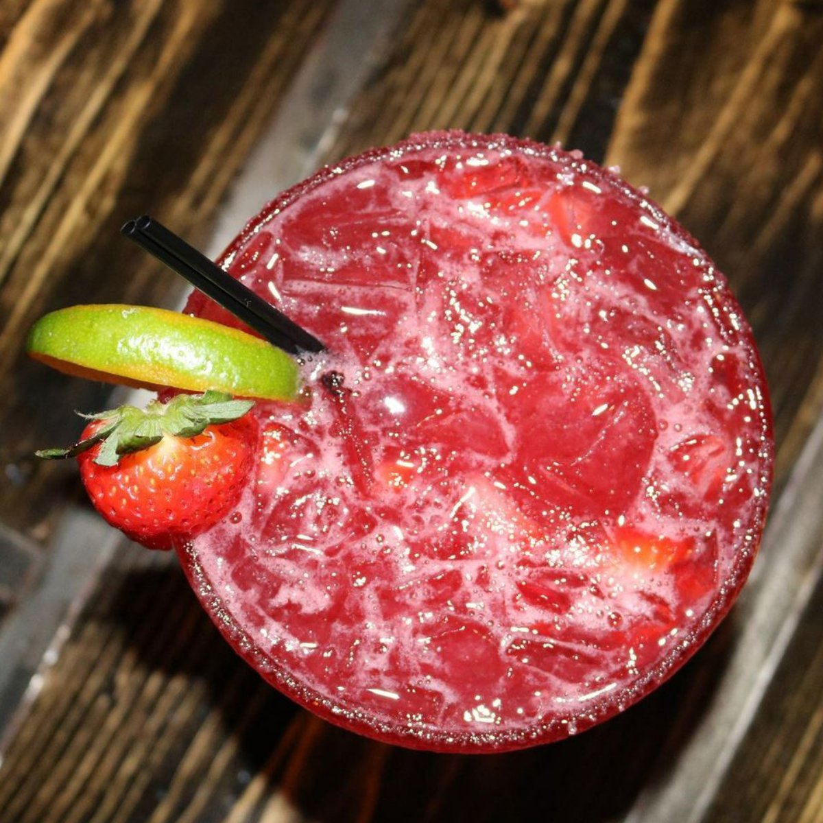 zapatamexcocina's tweet photo. Itโs finally Friday and time to gather your friends for some refreshing margaritas and Mexican cuisine! Tag in the comments whoโs coming with you to Zapata Mexican Cocina. #ZapataMexicanCocina #MexicanFood #MexicanCocina #AuthenticMexican #AuthenticIngredients https://t.co/9Q7wrjvq5T