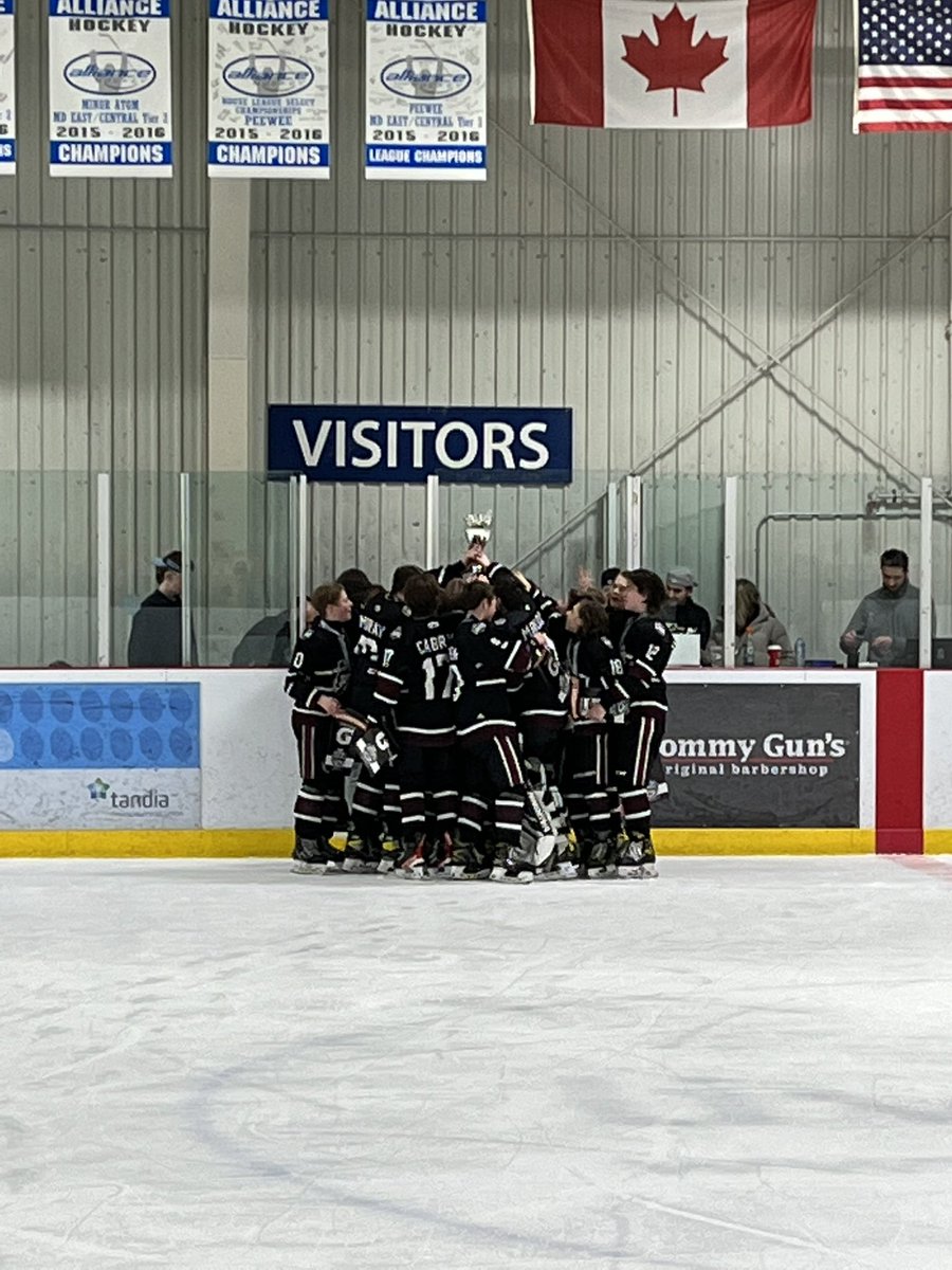 ‘09 Huron Perth Lakers 🏒 tweet media