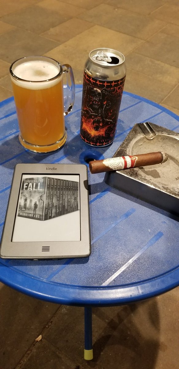 DrewT725's tweet photo. #OnTheBlueTable this evening with; @RockyPatelCigar Grand Reserve Robusto, @AdroitTheory Brewing's Dead And Gone (Ghost 1172) Hazy Imperial IPA, and Surviving The Fall series, book 4 of the 12 book omnibus by Mike Kraus. https://t.co/Slq4W9ZaUV