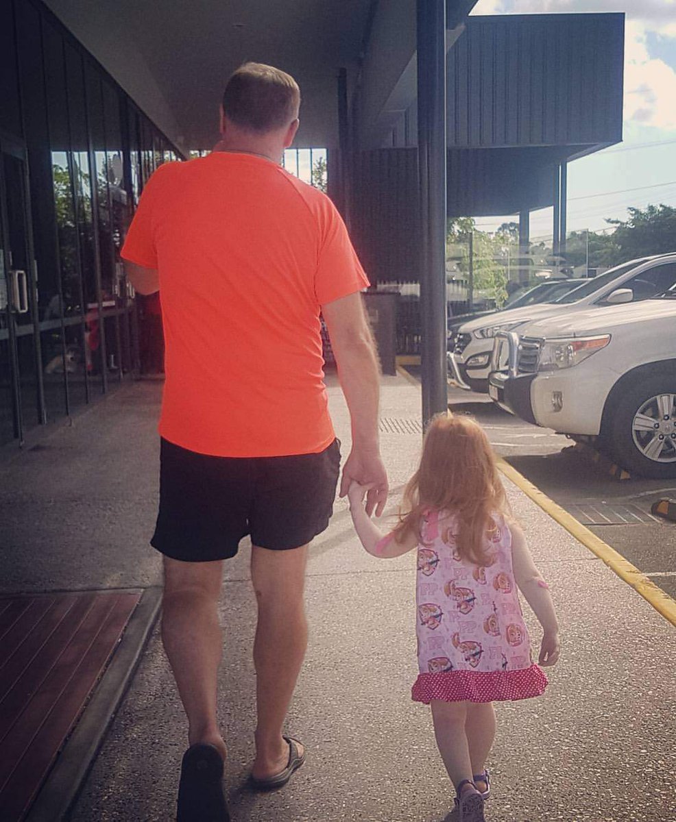 mintie38's tweet photo. My grand daughter Ollie, photos 5 years apart. Love having them home and it's been tough with them living in Brisbane.
Hope she never stops wanting to walk with grandad
#family #grandchildren #hometovisit
#almosttimetogohome https://t.co/ZEsHHaSnwu