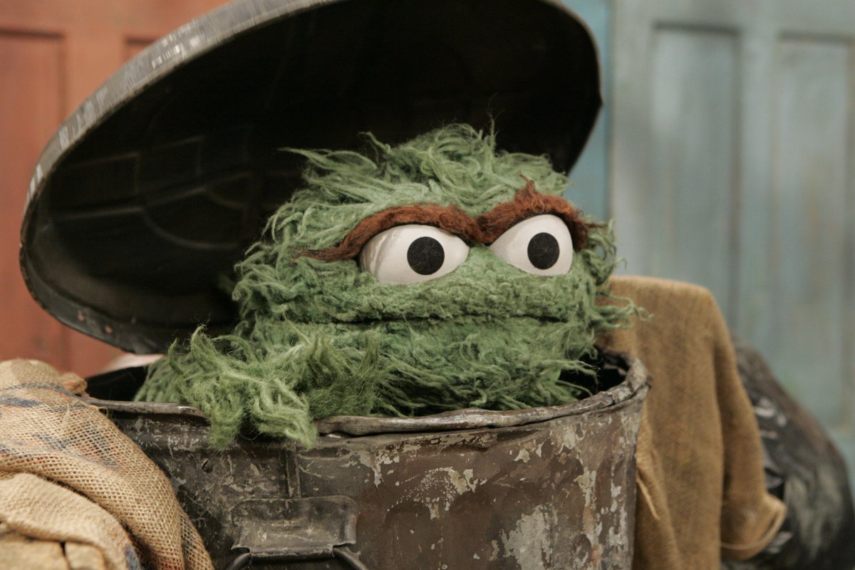 sesamestreet's tweet photo. The weekend is finally here! Time to stay home and do nothing (at least according to Oscar). https://t.co/AE4L15BgBH