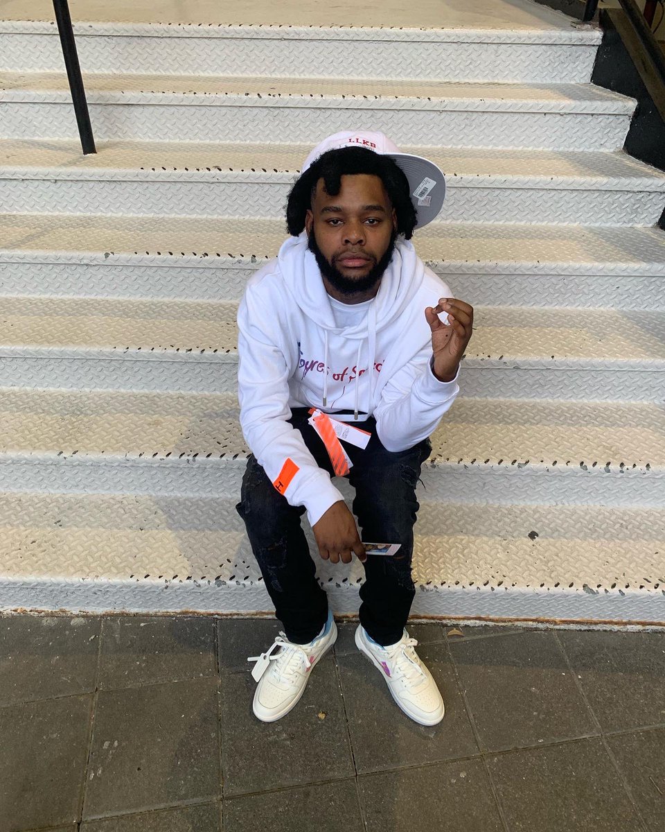 nickbrice15's tweet image. I Love The Trenches This Shit Be Eternal I Wish My Brudda Had Made It Out Surgery💔 #LLKB #OMGWhatHappenToVirgil #7220