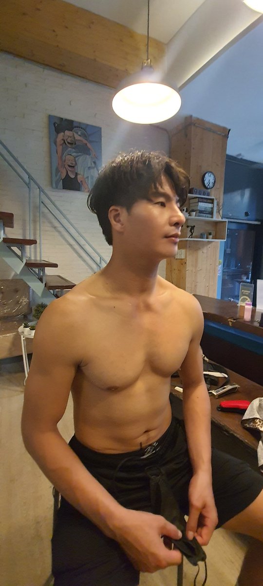 Rubycut2's tweet photo. 💦💦 สงกรานต์ นี้ อยากตัดผมทักมานะ
เริ่มที่ 500 ขึ้นตามระยะทาง  

📌 ติดต่อ line : @rubycut

ติดตาม facebook
https://t.co/9now0Onkoe

#ตัดผมนอกสถานที่ #ตัดผมชายที่บ้าน  #barber #man #soldier #英俊 #ハンサム #လူချော #ganteng
#gwapo #pulcher #jeitoso #Beau #रूपवान #ງາມ #красивый https://t.co/hoIEaVFPQY