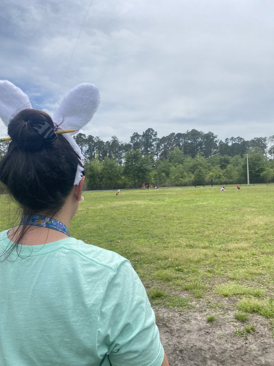 brenee24's tweet photo. Ms. Grimmig hosted a standards-based Easter egg hunt. Students hunted to solve math problems in an epic Easter egg hunt! @Clay_Charter @CSUSAhq @CSUSAJonHage https://t.co/p1AWTFYRX0