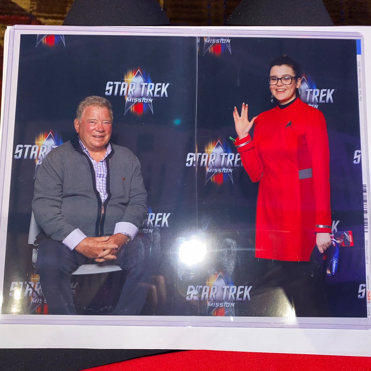itsjennrose's tweet photo. Agh! I got to live out an absolute dream of mine! Thank you StarTrek and Captain Kirk for a great weekend! #StarTrekCHI https://t.co/B6Y4COkXnL