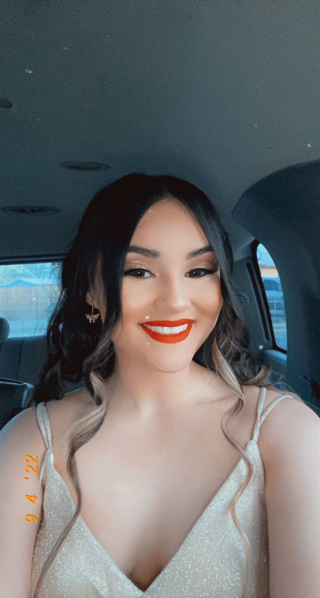 MoniqaIsabel's tweet photo. 2 for the bird✨💫 https://t.co/a9ARD5Xaht