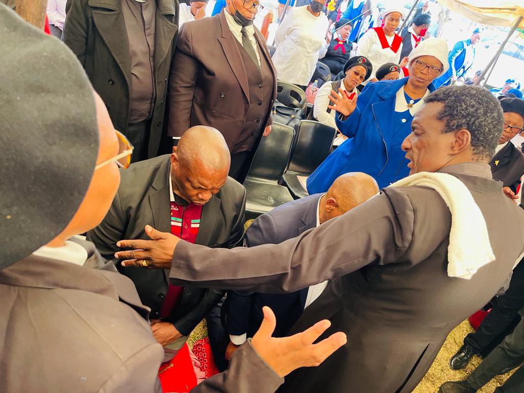 Carl Niehaus tweet media