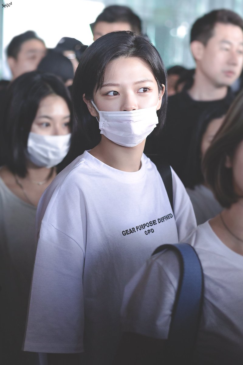 jeongyeonhour's tweet photo. #Jeongyeon #정연 https://t.co/1bUog1ZibK