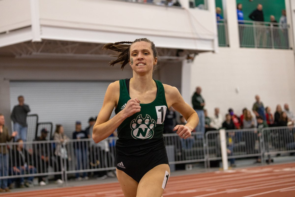 bearcatsports's tweet photo. Caroline Cunningham set yet another @NWBearcatXCTF school record by taking over the women’s 1,500-meter run mark at the Mt. SAC Relays. Cunningham ran a blistering 4:29.71 to set the all-time outdoor mark in Bearcat history. 

https://t.co/N35WVGJxOm https://t.co/1BwMUWDEtZ