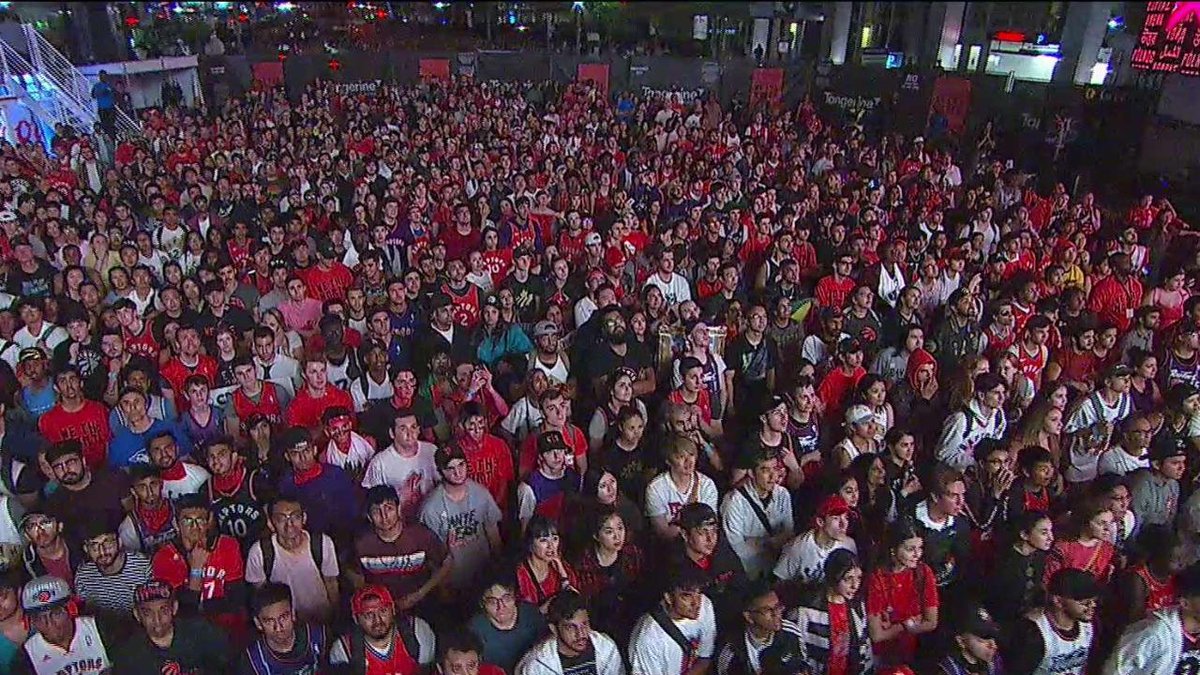 WeTheNorth__'s tweet image. PLAYOFF BASKETBALL IS BACK IN TORONTO

#WeTheNorth