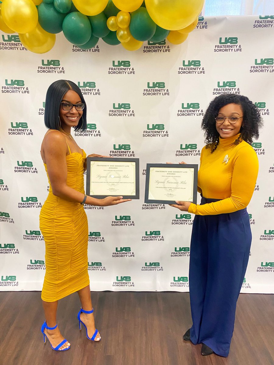 __tayemar's tweet photo. Excellence in Community
Excellence in Philanthropy & Serviceππ
#XiMuBred @XiMu_Poodles https://t.co/7BSpRqaucS