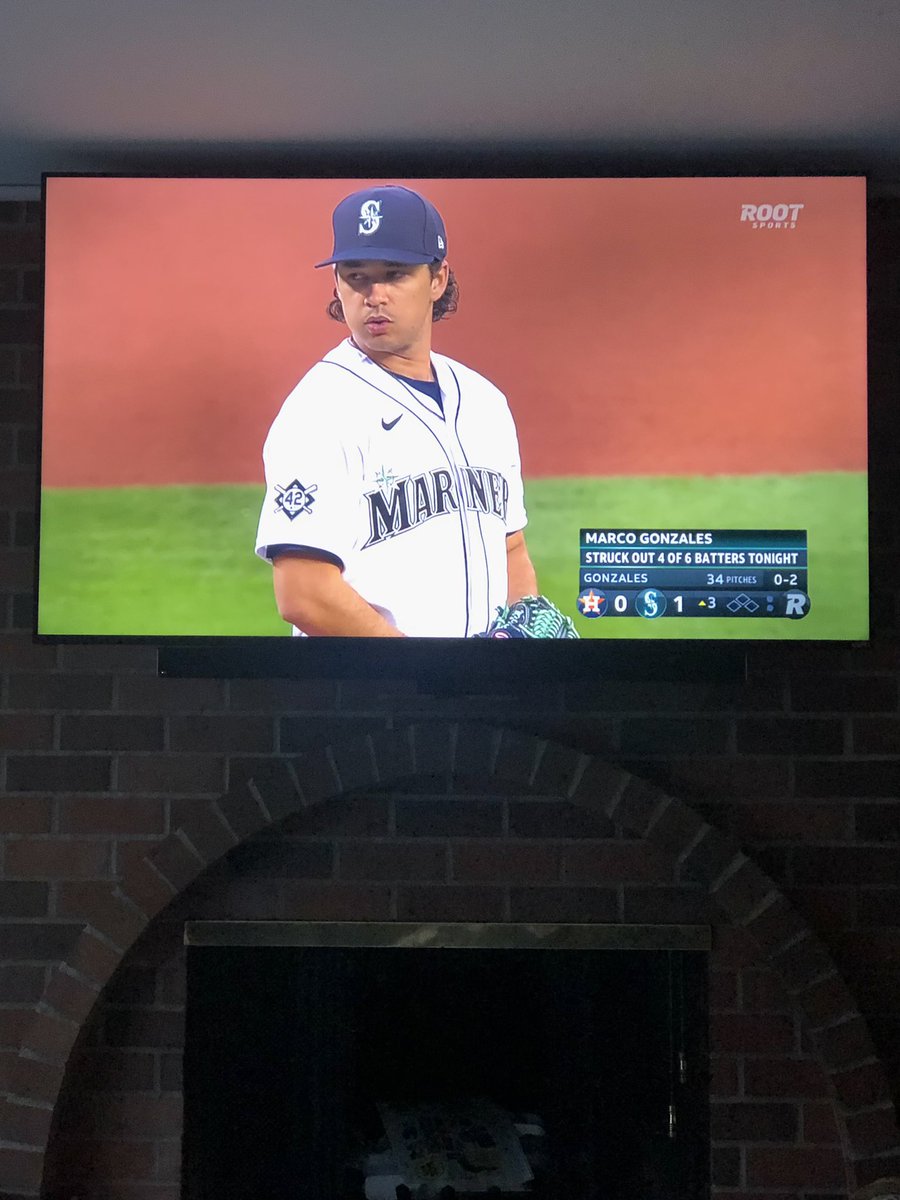 DrumnDan's tweet photo. Mariners home opener from home
#WHEREiROOT #mariners #TrueToTheBlue https://t.co/EveRp0xsZK