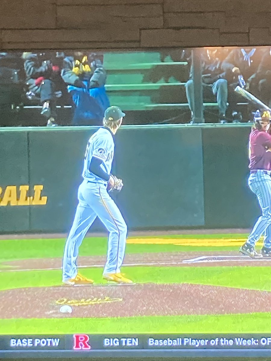Fun watching the <a href="/UIBaseball/">Iowa Baseball</a> vs <a href="/GopherBaseball/">Minnesota Baseball</a> series opener on <a href="/BigTenNetwork/">Big Ten Network</a> w/ 3 <a href="/WHSBaseballMN/">Woodbury HS Royals Baseball</a> in the series <a href="/ronniesweeny/">Ronald Sweeny</a> <a href="/thesammalec/">Sam Malec</a> &amp; <a href="/AdamMazur21/">Adam Mazur</a> Mazur &amp; Iowa get the W dominating w/ 8IP, 11Ks, 0BB, 1ER.  FB 94-97mph, slider 86-88 &amp; changeup was filthy! #Family #Royals