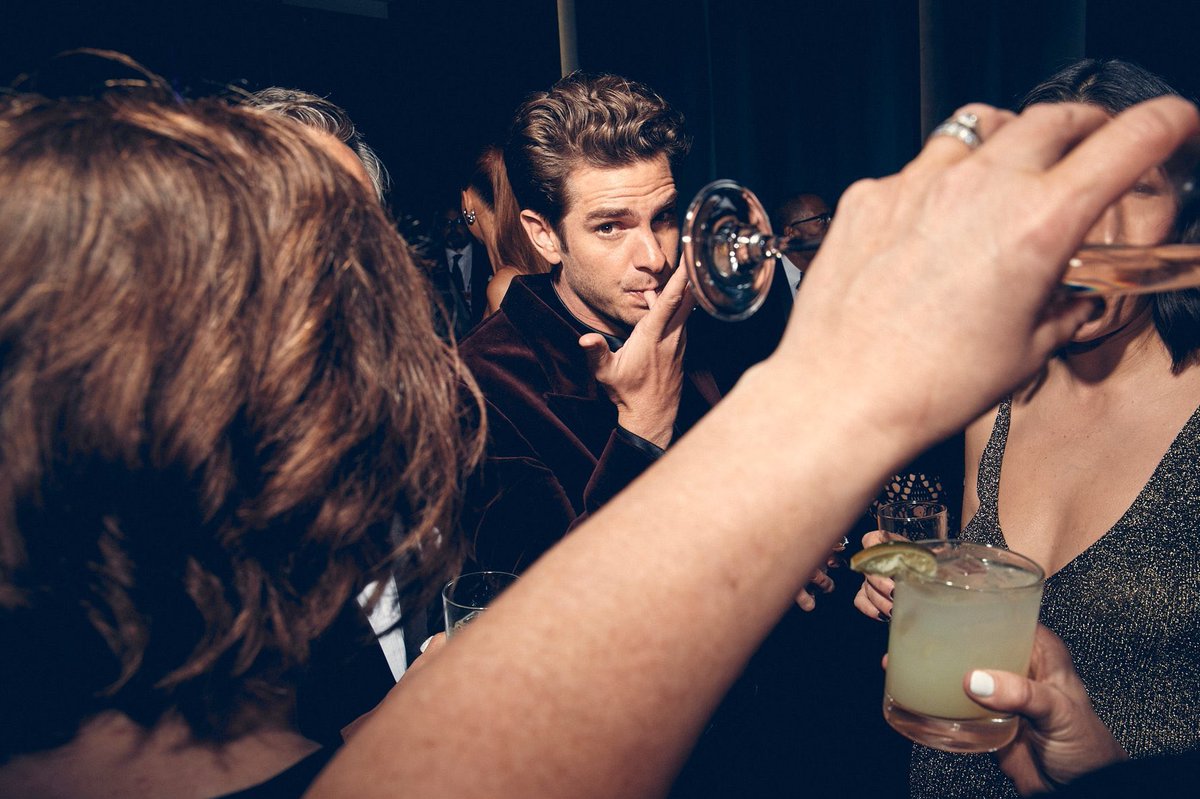 ohgarfeels's tweet photo. Photos of Andrew Garfield at a party is so special to me https://t.co/SCNo5C996S