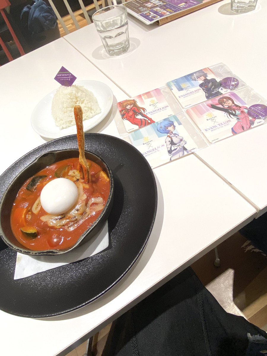 lapin0004273's tweet photo. ☆真希波・マリ・イラストリアスの8号機
パンケーキ
☆ロンギヌスの槍のハンバーグ
☆アイスカフェラテ
☆アイスロイヤルミルクティー

可愛くて最高に美味しかったです😋💓

#Butter
#エヴァンゲリオン https://t.co/Hm2SSvFMyq
