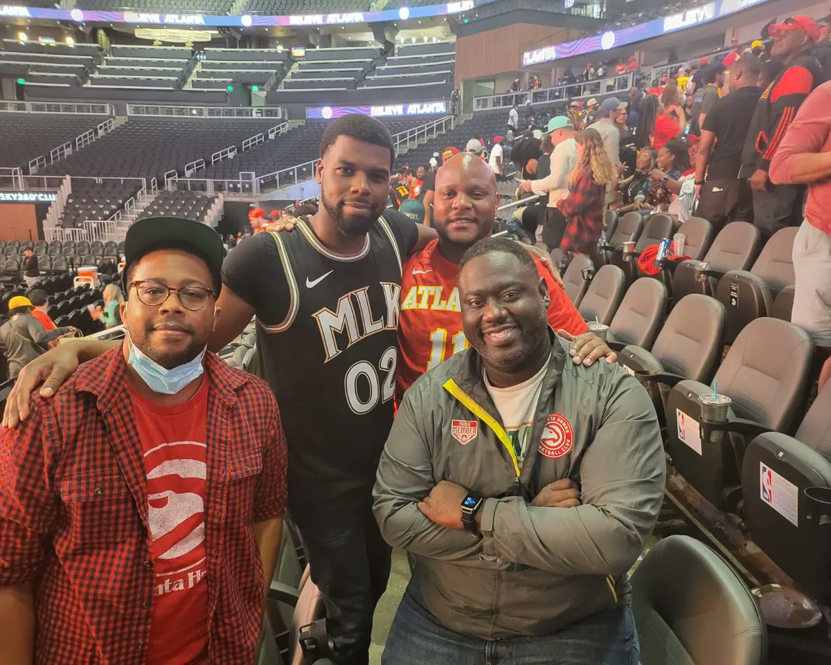 hicksreport's tweet photo. Bump the #RatPack, we are the #HawksPack. This is what happens when your boys unite like #Voltron to lift your team through the #playintournament and into the #Playoffs #NBA.
@atlhawks took down the @cavs , comeback style.
Let's goooooo. https://t.co/Q1hSV8hzPi