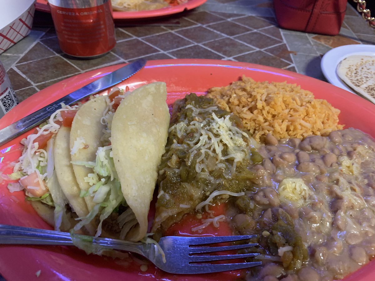 cwisenews's tweet photo. #chopes started serving again for the first time since the pandemic. You had to know I’d be one of the first in line! #comboplate #deliciousness https://t.co/AgnU5fqBb8