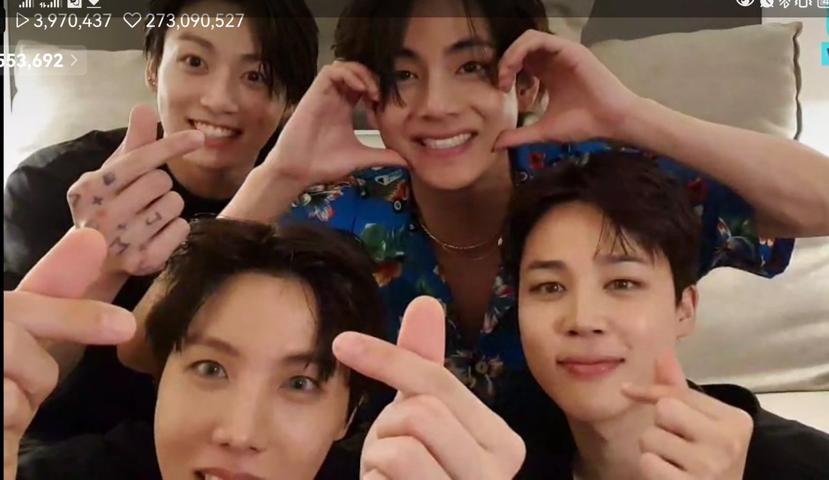 vmoonchild7's tweet image. SUNSHINE LINE (vminhopekook) LIVE GA!! ☀️☀️

- 1 winner of 200 pesos (must have gcash) 
- mbf @hourlysunshines
- rt and like
- ends at 12am