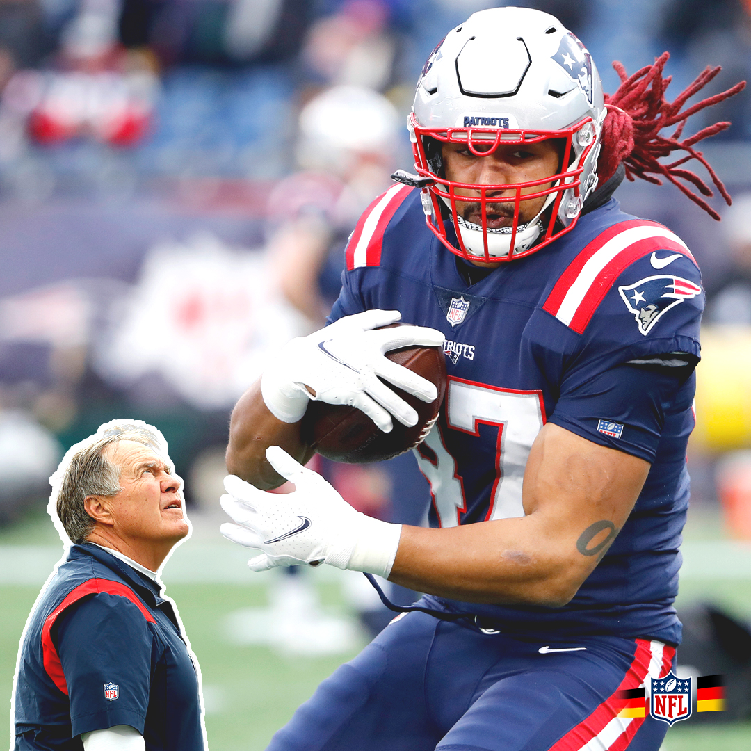 NFLDeutschland's tweet photo. Der größte Förderer des deutschen Footballs wird 7️⃣0️⃣. Alles Gute, Bill Belichick! 👏 

@patsdeutsch @SebVollmer @JakobJohnson44 https://t.co/0TEdfSRXh9